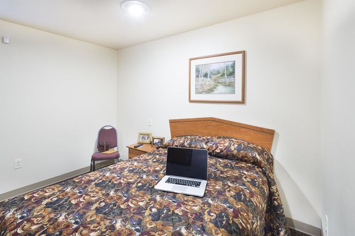 Imagen de los interiores del Hotel Woodspring Suites Columbus Fort Benning Bldg. 1. Foto 16