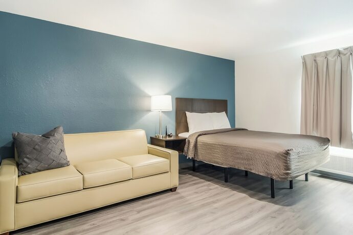 Imagen de la habitación del Hotel Woodspring Suites East Lansing - University Area. Foto 16