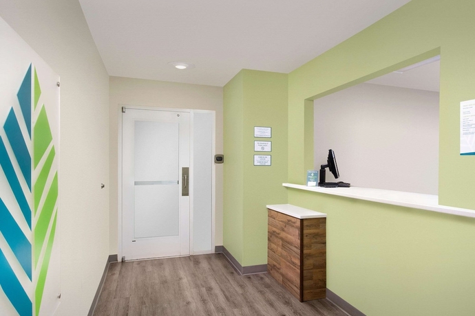 Imagen de los interiores del Hotel Woodspring Suites Huntsville Madison. Foto 15