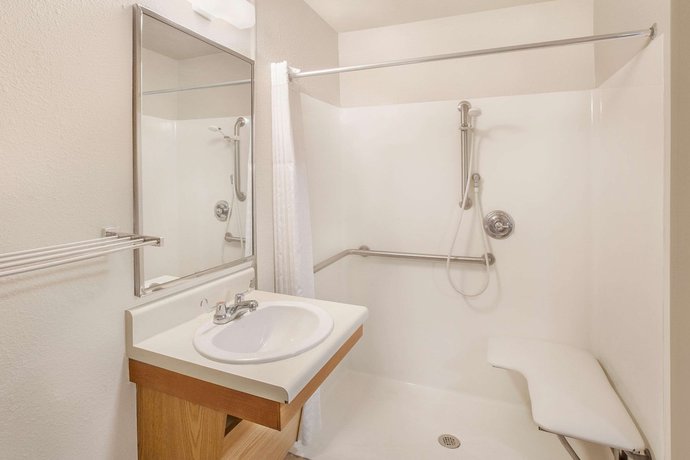 Imagen de la habitación del Hotel Woodspring Suites Jacksonville Beach Blvd. Foto 4