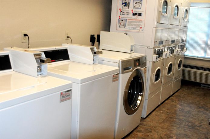 Imagen de los interiores del Hotel Woodspring Suites Killeen. Foto 16