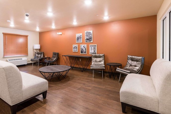 Imagen de los interiores del Hotel Woodspring Suites Lafayette. Foto 20