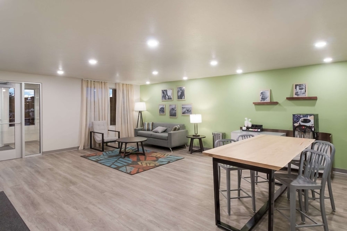 Imagen de los interiores del Hotel Woodspring Suites Mesa Chandler. Foto 18