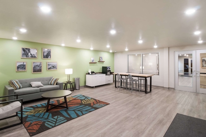 Imagen de los interiores del Hotel Woodspring Suites Mesa Chandler. Foto 19