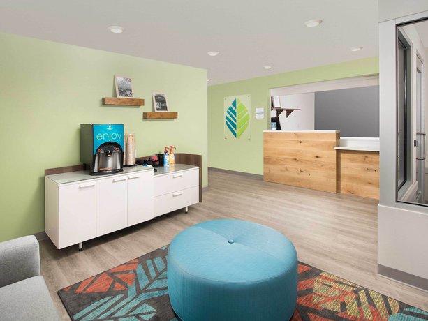 Imagen de los interiores del Hotel Woodspring Suites Naples West. Foto 15