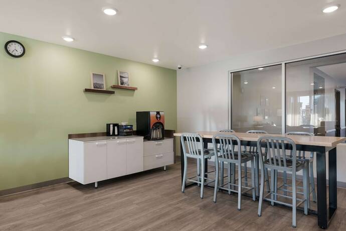Imagen general del Hotel Woodspring Suites Phoenix-deer Valley. Foto 4