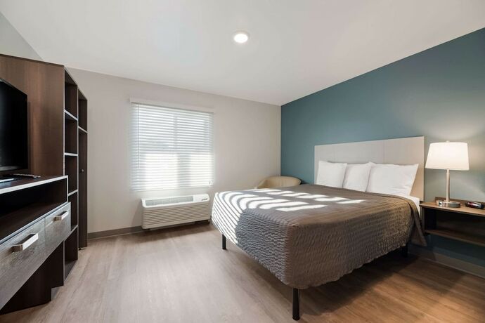 Imagen de la habitación del Hotel Woodspring Suites Phoenix-deer Valley. Foto 16