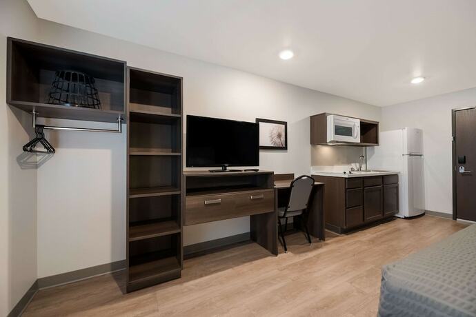 Imagen de la habitación del Hotel Woodspring Suites Phoenix-deer Valley. Foto 17