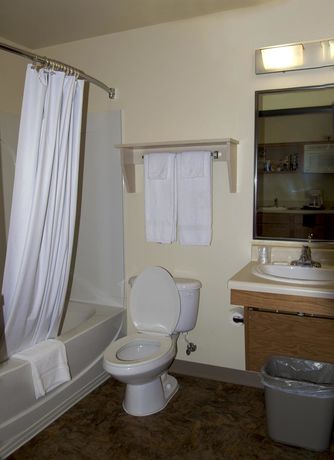 Imagen de la habitación del Hotel Woodspring Suites Raleigh Apex. Foto 8