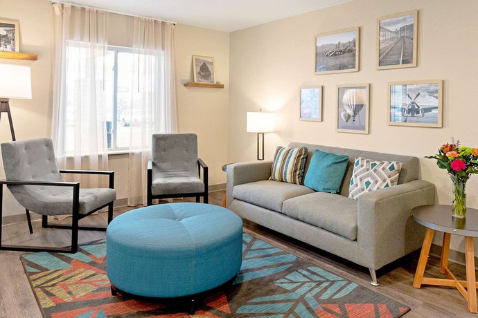 Imagen de los interiores del Hotel Woodspring Suites Reno Sparks. Foto 18