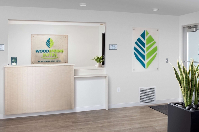 Imagen de los interiores del Hotel Woodspring Suites Seattle Redmond. Foto 16