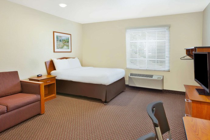 Imagen de la habitación del Hotel Woodspring Suites St Louis St Charles. Foto 10