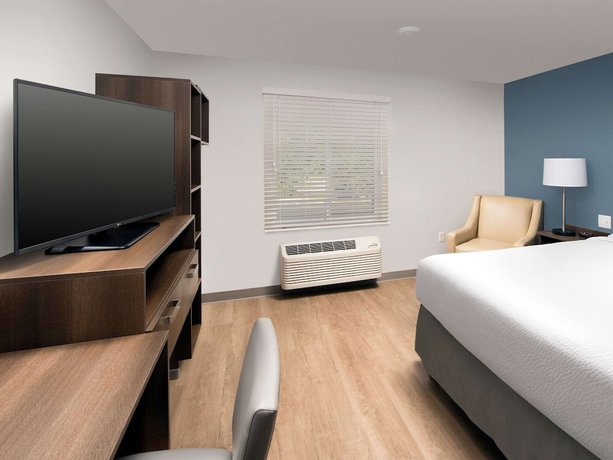 Imagen de la habitación del Hotel Woodspring Suites Toledo Maumee. Foto 7