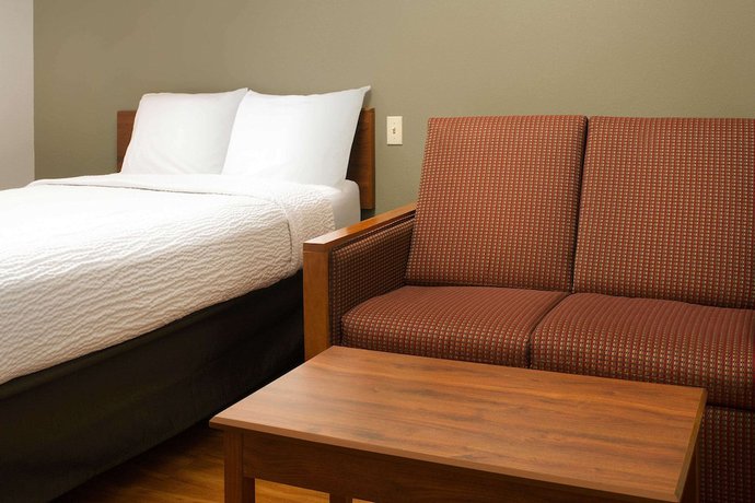 Imagen de la habitación del Hotel Woodspring Suites Tulsa. Foto 14