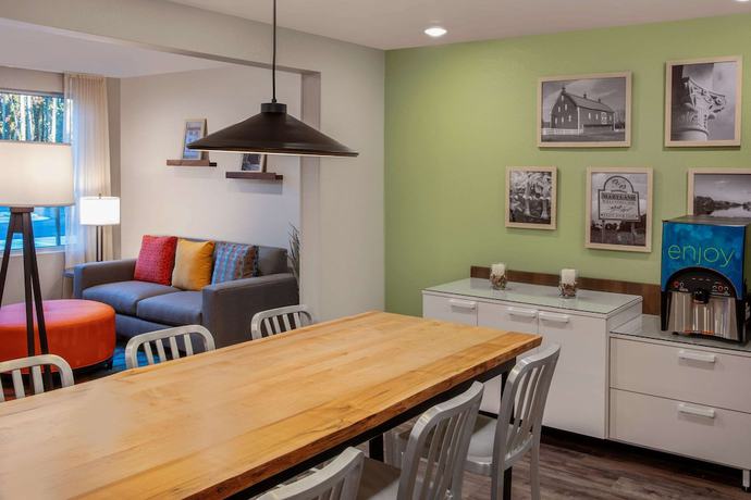 Imagen de los interiores del Hotel Woodspring Suites Washington Dc East Arena Drive. Foto 20
