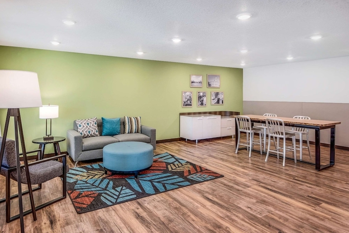 Imagen de los interiores del Hotel Woodspring Suites West Des Moines. Foto 16