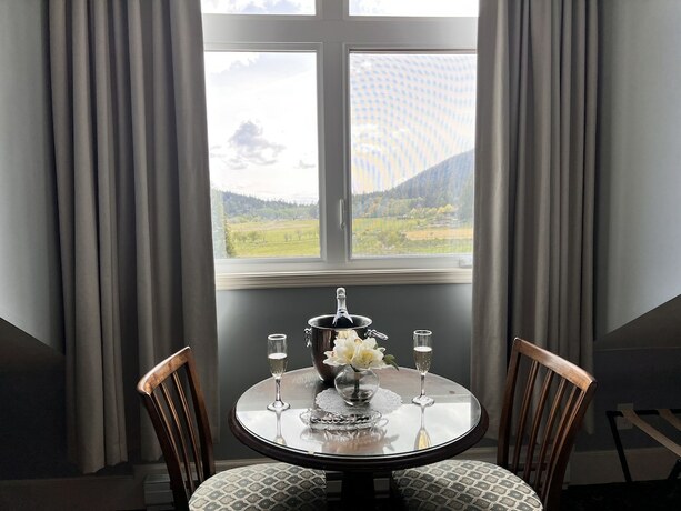 Imagen general del Hotel Woodstone Manor Inc.. Foto 9
