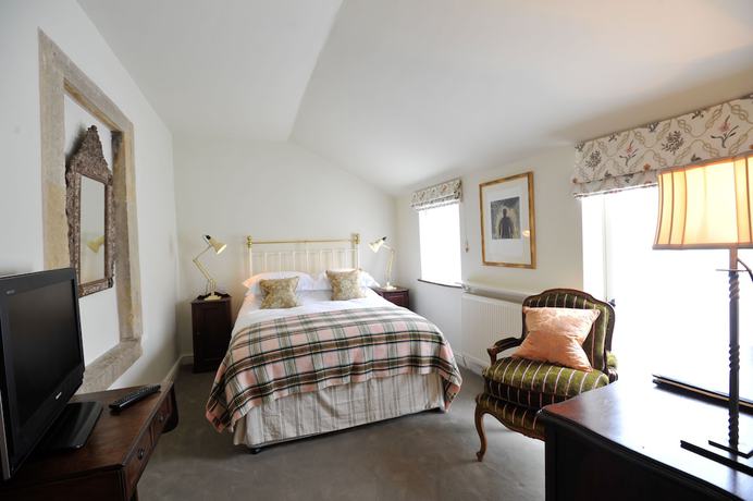 Imagen de la habitación del Hotel Woolley Grange. Foto 15