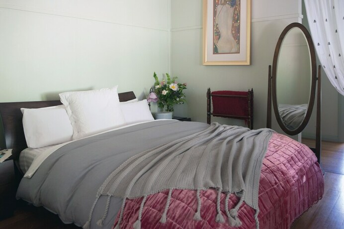 Imagen de la habitación del Hotel Woolrich Historic Garden Cottage. Foto 26