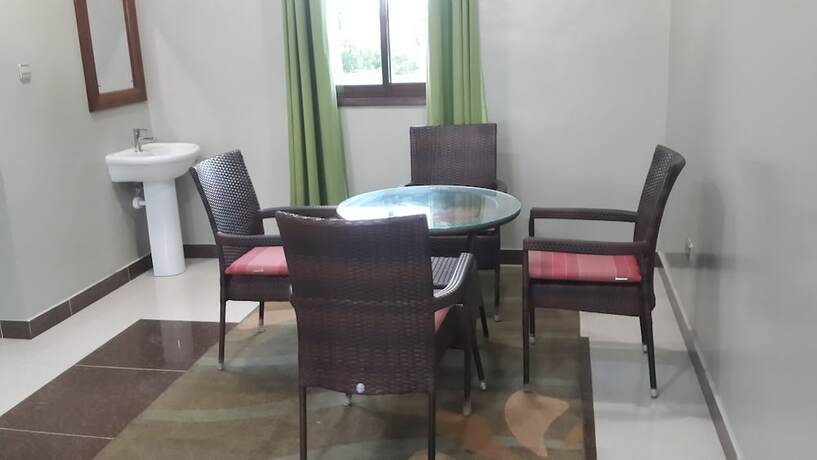 Imagen general del Hotel Woolsack Suites. Foto 6