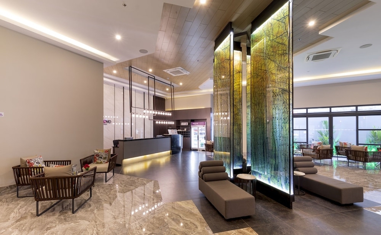 Imagen de los interiores del Hotel Woovo Phuket Patong. Foto 19