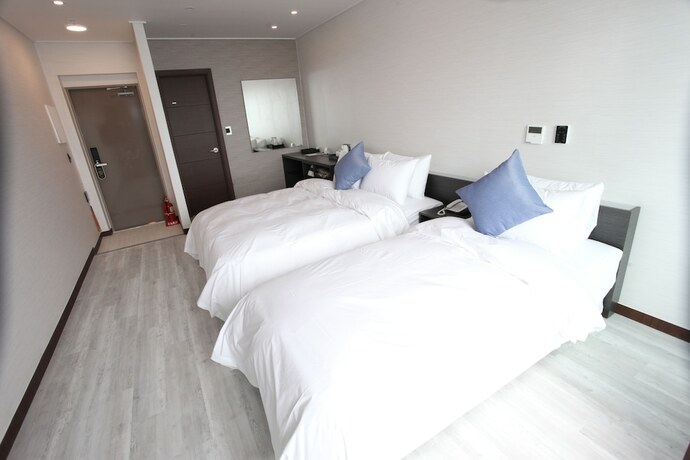 Imagen de la habitación del Hotel Wooyeon Flora. Foto 21