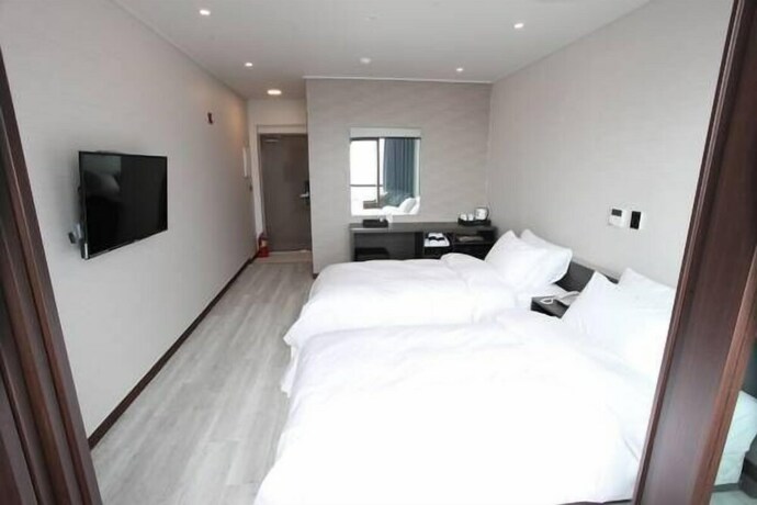 Imagen de la habitación del Hotel Wooyeon Flora. Foto 27