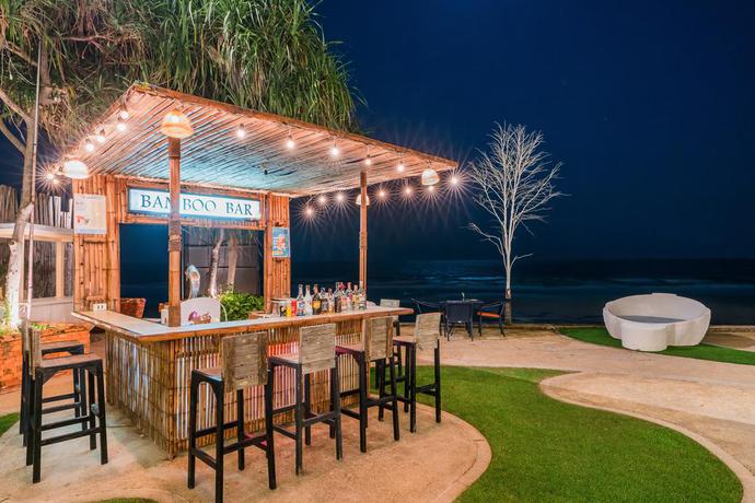 Imagen del bar/restaurante del Hotel Wora Bura Hua Hin Resort and Spa. Foto 4