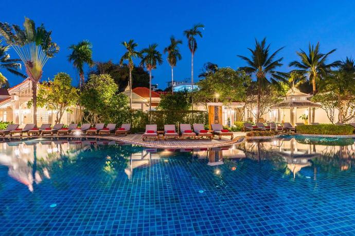 Imagen de la piscina del Hotel Wora Bura Hua Hin Resort and Spa. Foto 17