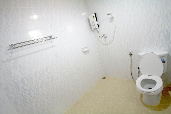 Imagen general del Hotel Worachat House. Foto 6