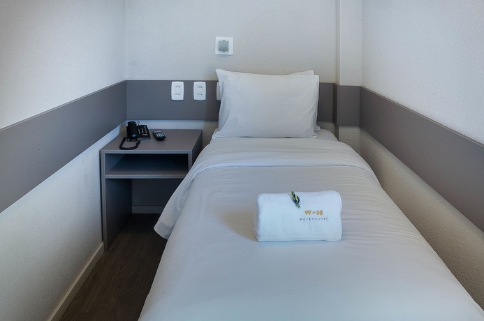Imagen de la habitación del Hotel Work. Foto 15