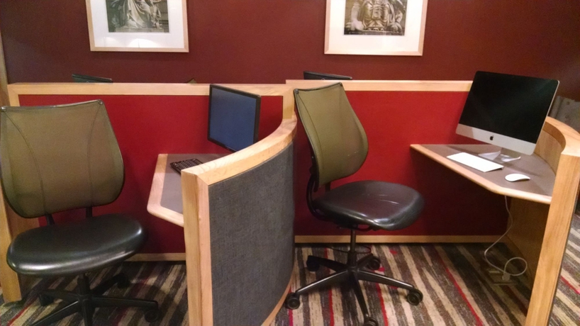 Imagen de los interiores del Hotel World Center Hotel. Foto 11