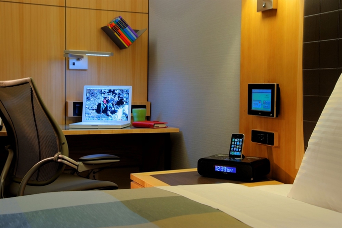 Imagen de la habitación del Hotel World Center Hotel. Foto 5