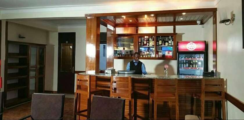 Imagen del bar/restaurante del Hotel World House Gisozi. Foto 3