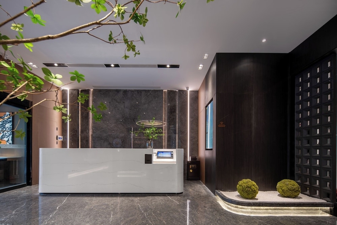 Imagen de los interiores del Hotel World Jinan CBD MixC Branch. Foto 11
