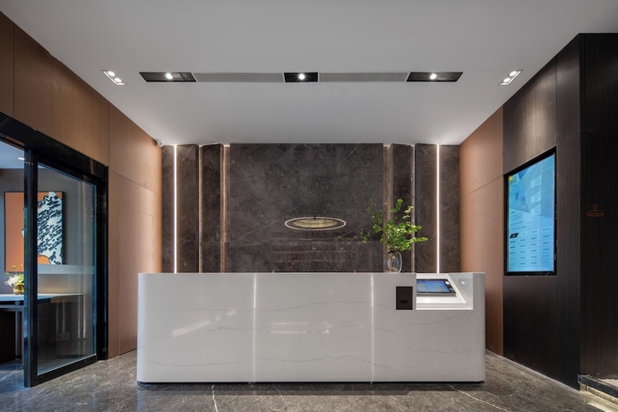 Imagen de los interiores del Hotel World Jinan CBD MixC Branch. Foto 12