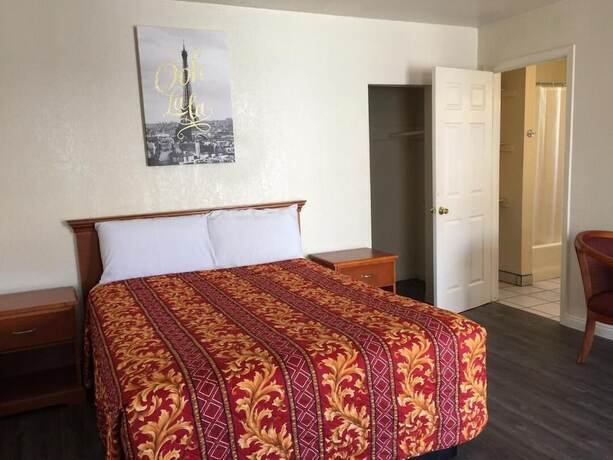 Imagen de la habitación del Hotel World Motel. Foto 4