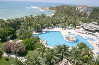 Imagen de la piscina del Hotel World Ozkaymak Incekum Hotel. Foto 15