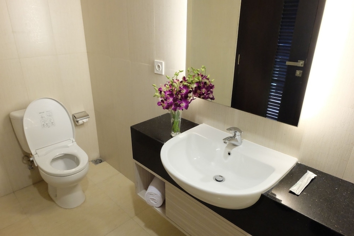 Imagen de la habitación del Hotel World, Pekojan. Foto 15
