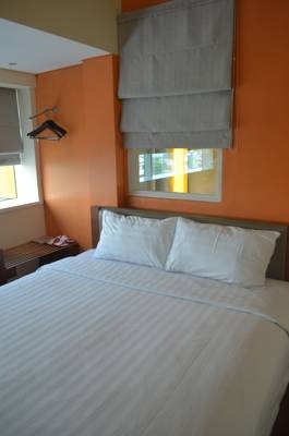 Imagen de la habitación del Hotel World, Pekojan. Foto 2