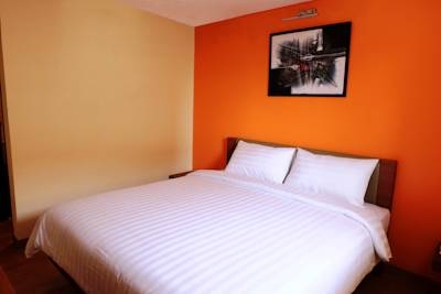 Imagen de la habitación del Hotel World, Pekojan. Foto 3