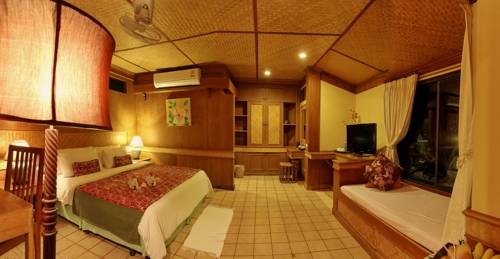 Imagen general del Hotel World Resort. Foto 18