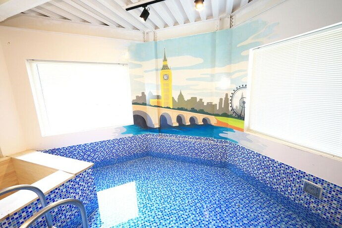 Imagen de la habitación del Hotel World Village Poolvilla. Foto 27
