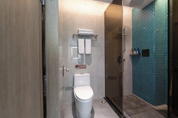 Imagen de la habitación del Hotel World Weihai Bathing Beach. Foto 14