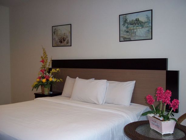 Imagen de los interiores del Hotel World Youth. Foto 8