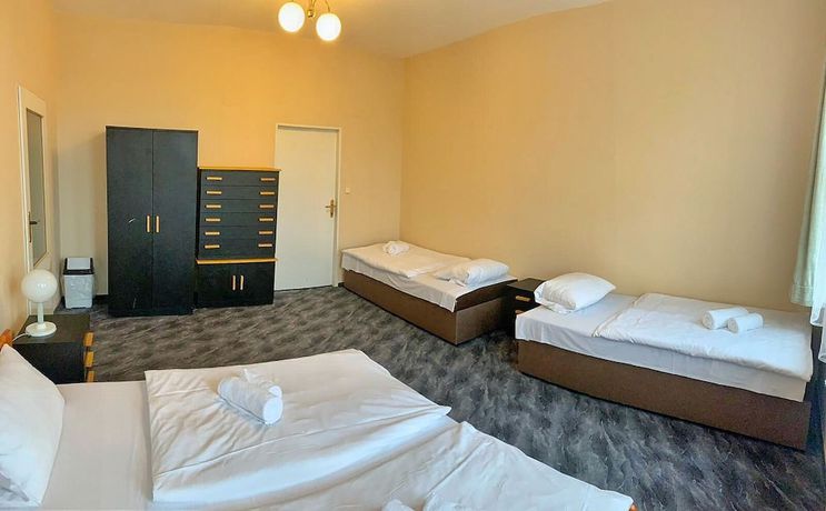 Imagen de la habitación del Hotel World of Harmony. Foto 3