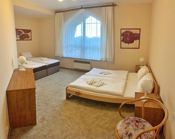 Imagen de la habitación del Hotel World of Harmony. Foto 17