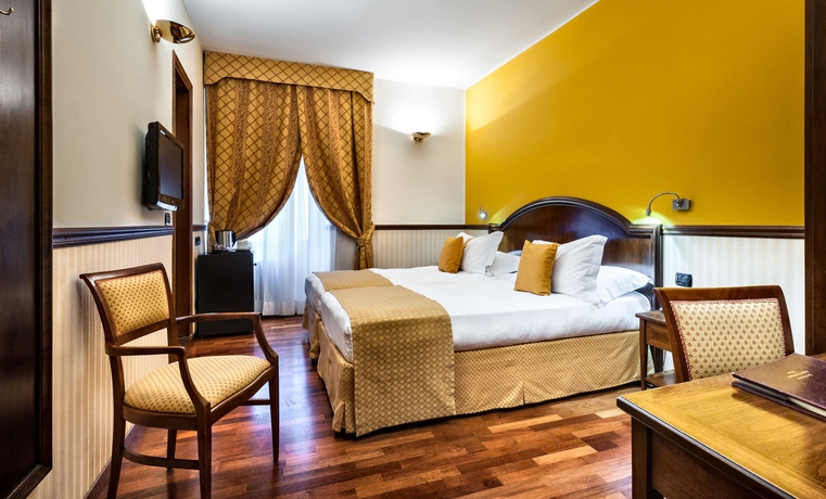 Imagen de la habitación del Hotel WorldHotel Casati 18. Foto 8