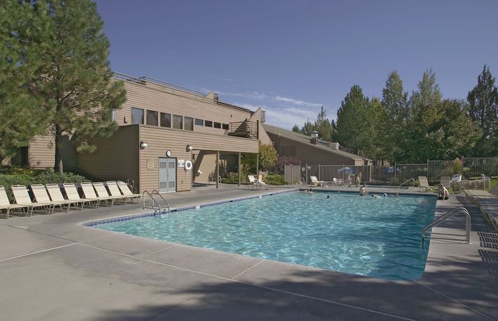Imagen de la piscina del Hotel WorldMark Eagle Crest. Foto 14