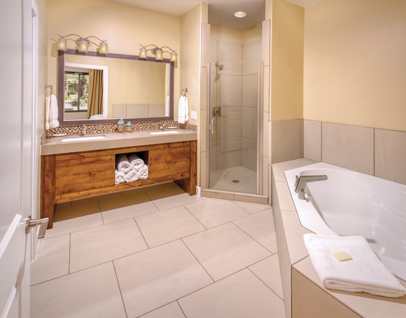 Imagen de la habitación del Hotel WorldMark Estancia. Foto 10